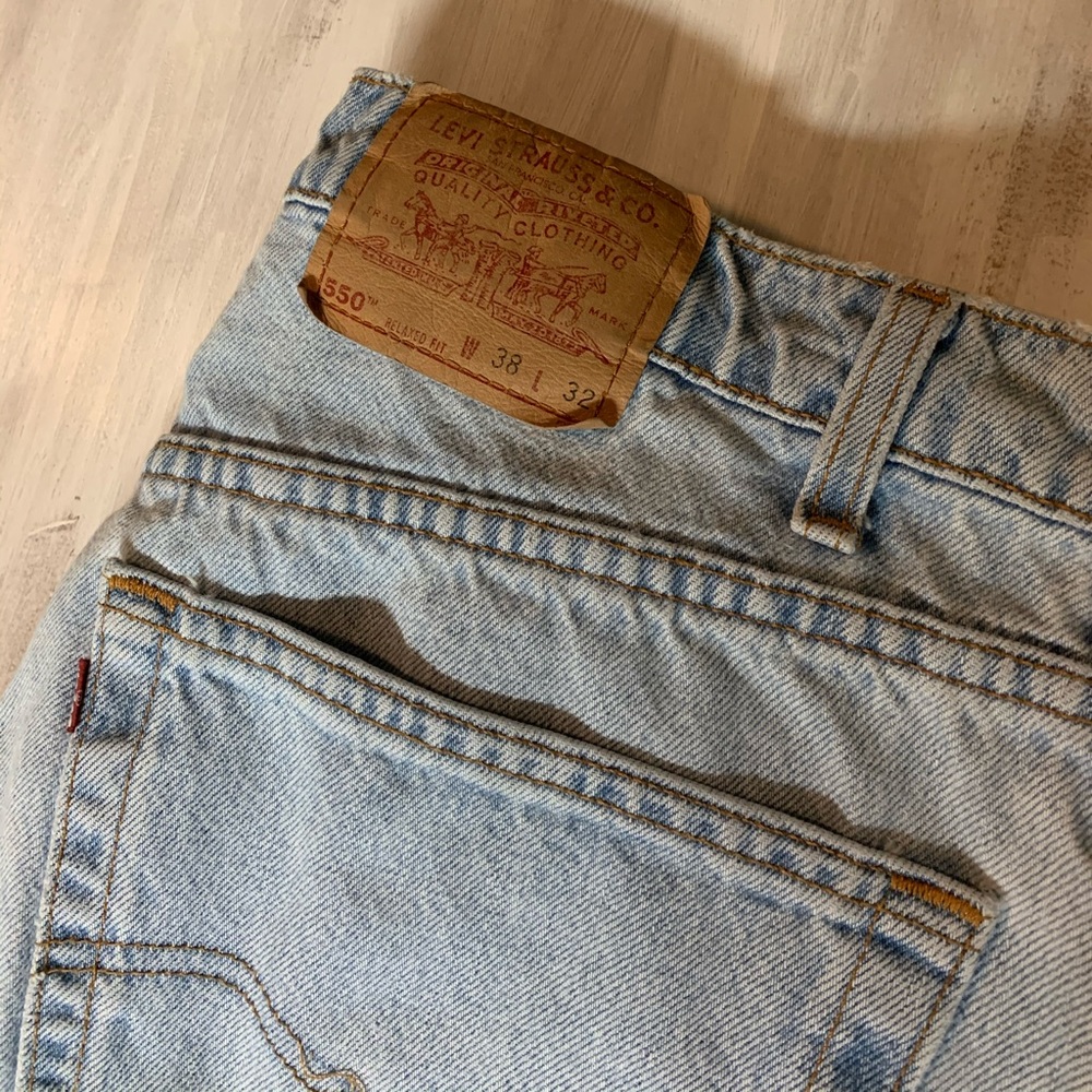 Men’s Levi’s 550 light wash